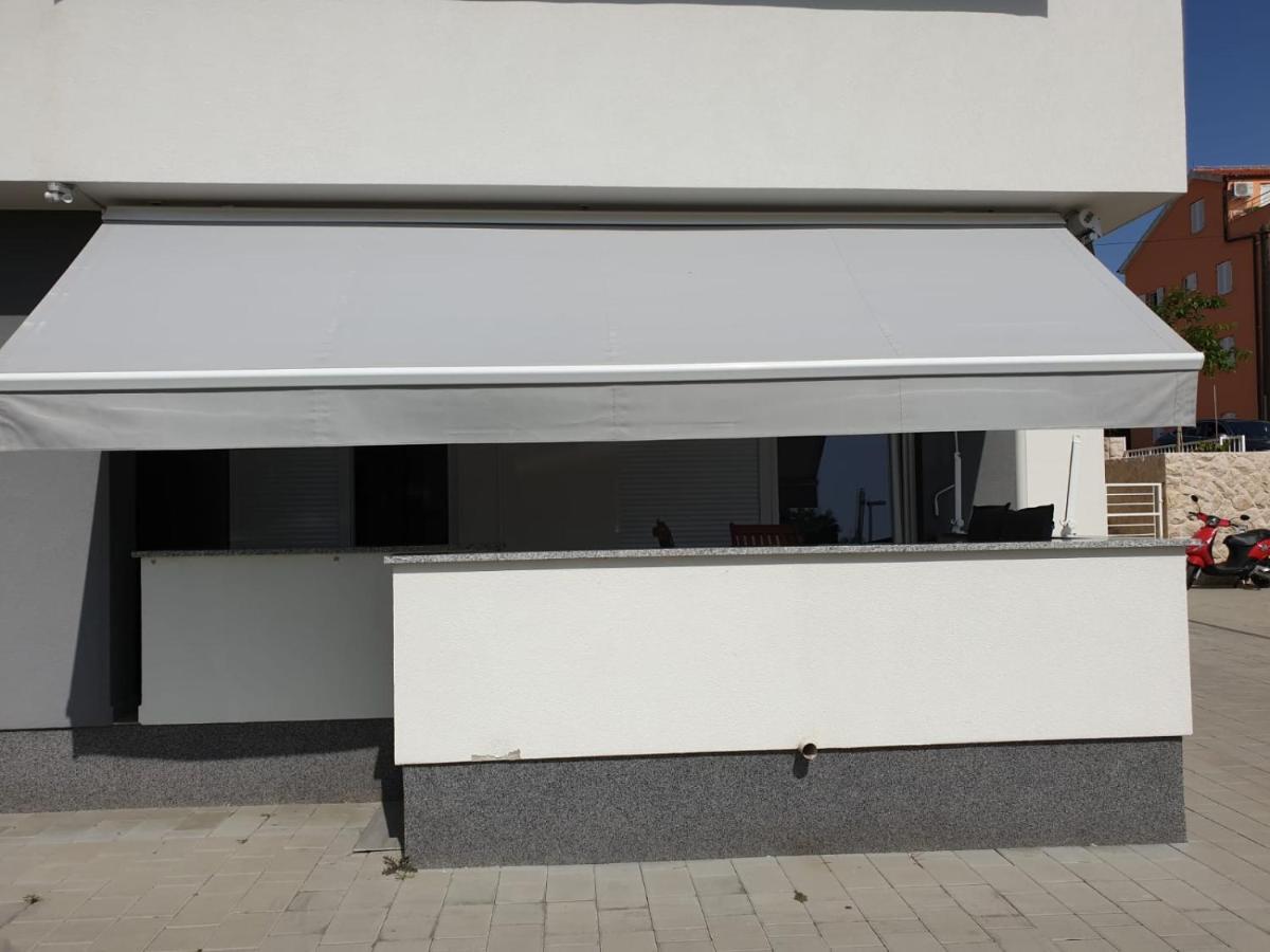 Apartman Dodo 1 Novalja Eksteriør bilde